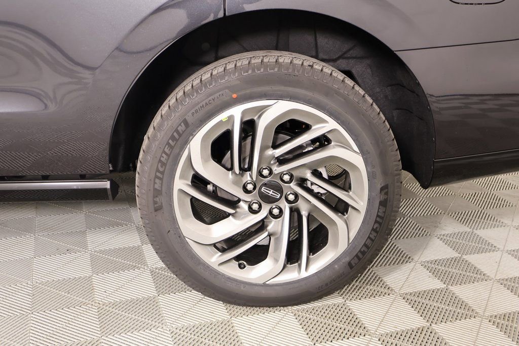 New 2025 Lincoln Navigator Reserve image 20