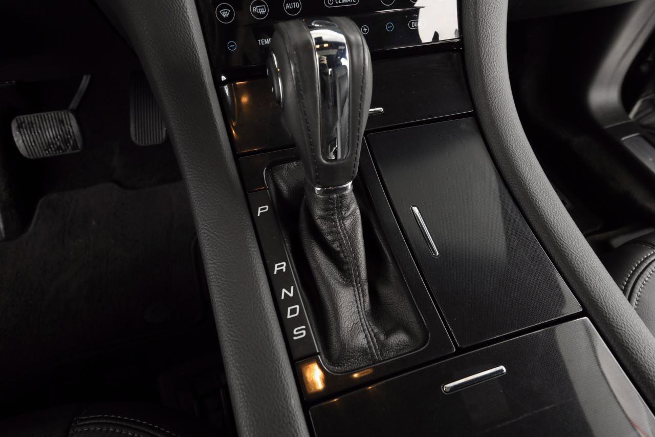 Used 2014 Ford Taurus Limited w/ Equipment Group 301A image 34