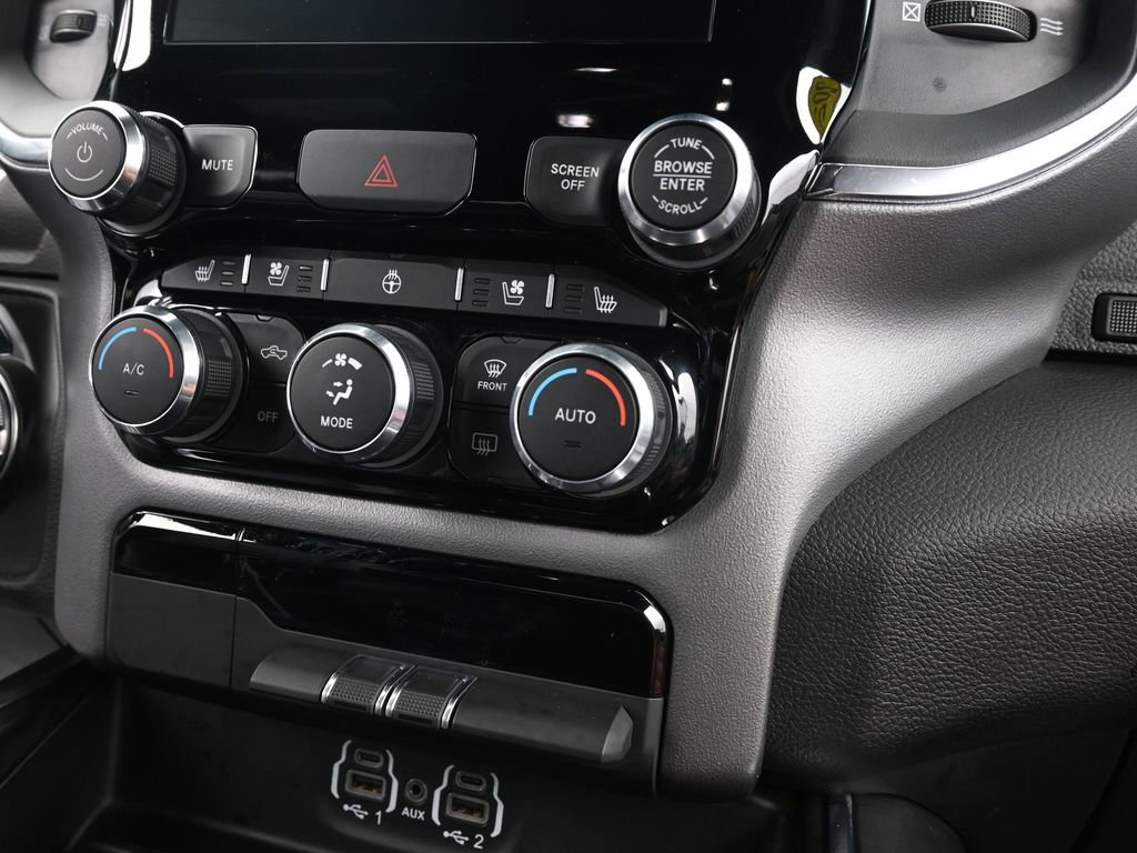 Used 2024 RAM 1500 Laramie RWD image 20