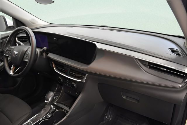 Used 2025 Buick Encore GX Preferred image 18