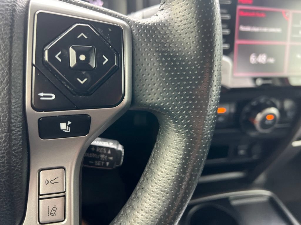 Used 2022 Toyota 4Runner SR5 RWD image 38