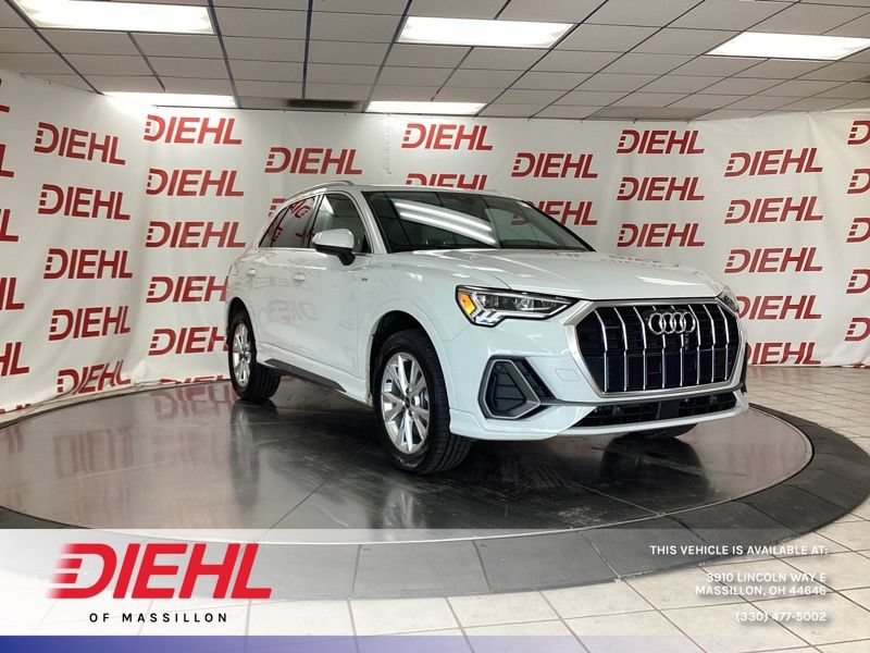 Used 2024 Audi Q3 2.0T Premium w/ Convenience Package