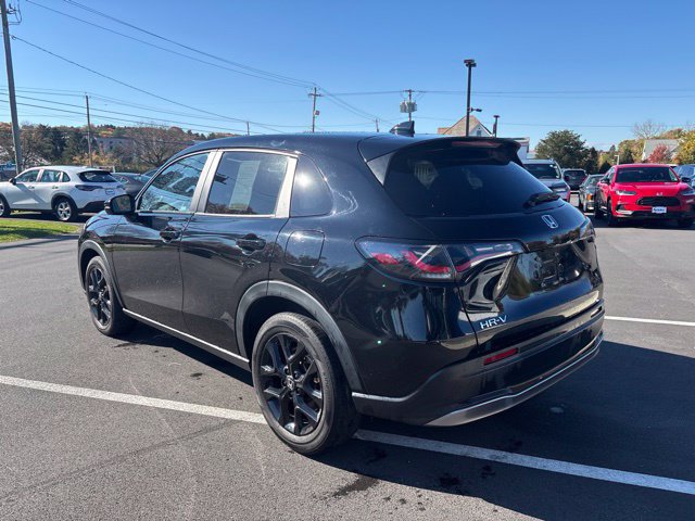 Used 2024 Honda HR-V Sport image 3
