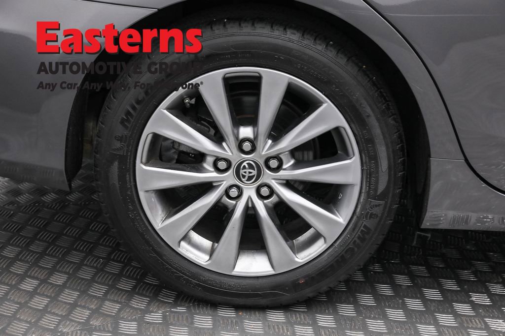 Used 2016 Toyota Camry XLE image 31