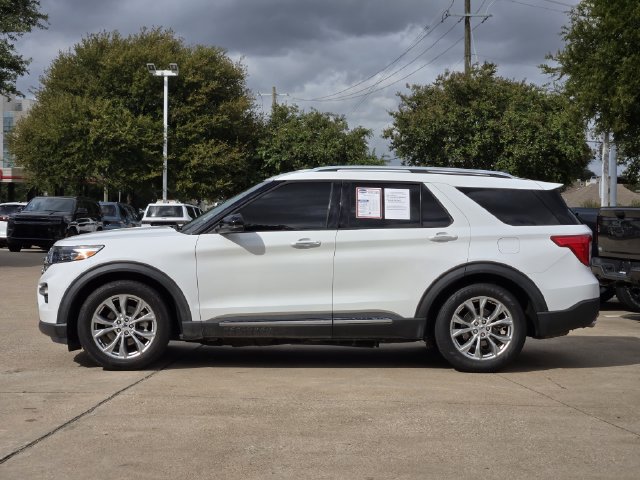 Used 2022 Ford Explorer Limited w/ Equipment Group 301A RWD image 4