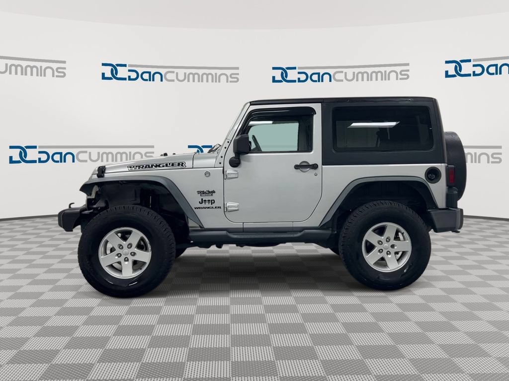 Used 2012 Jeep Wrangler Sport AWD/4WD image 5