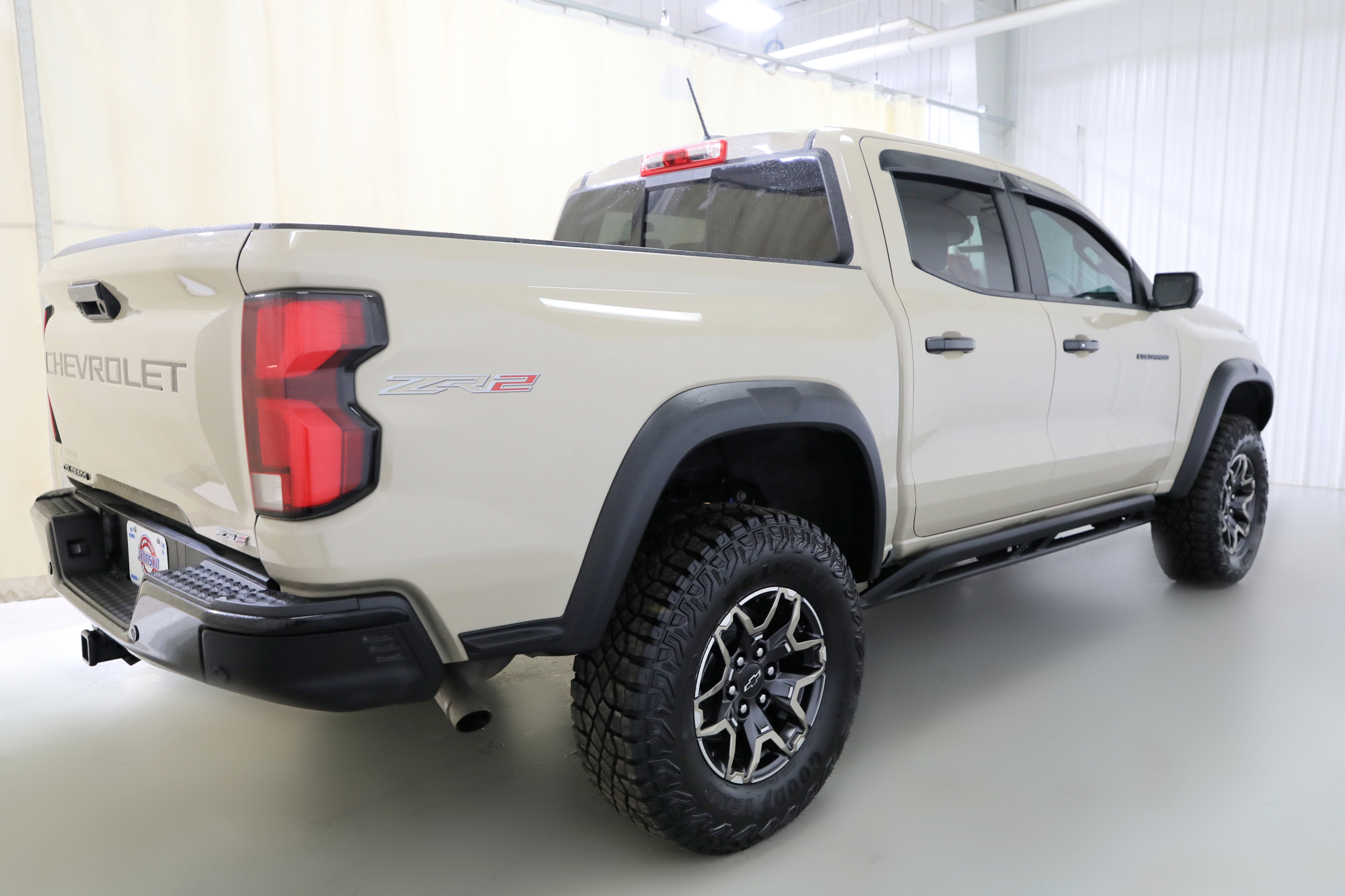 Used 2024 Chevrolet Colorado ZR2 w/ ZR2 Convenience Package III image 20