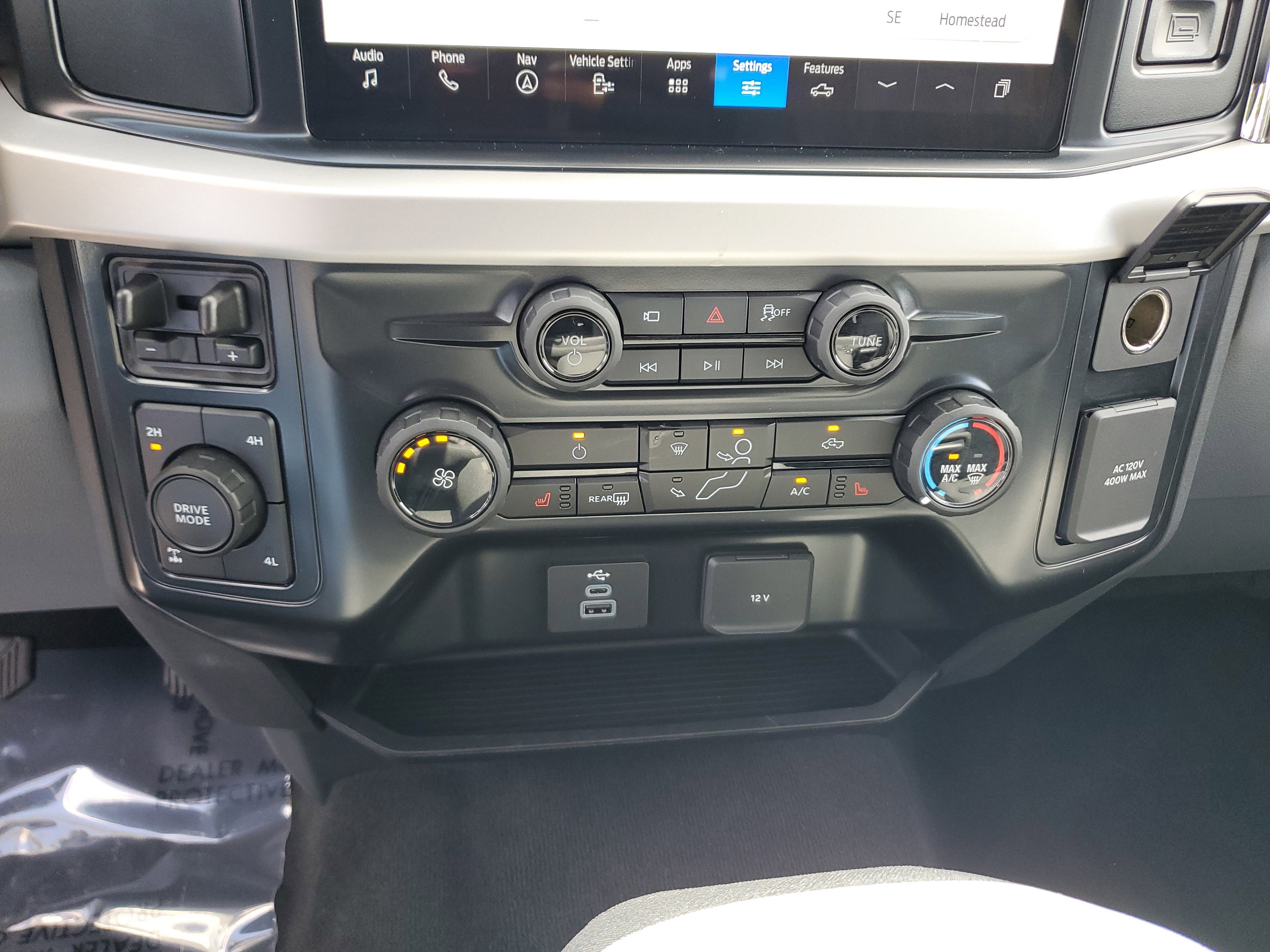 New 2026 Ford F250 XLT w/ XLT Premium Package image 17