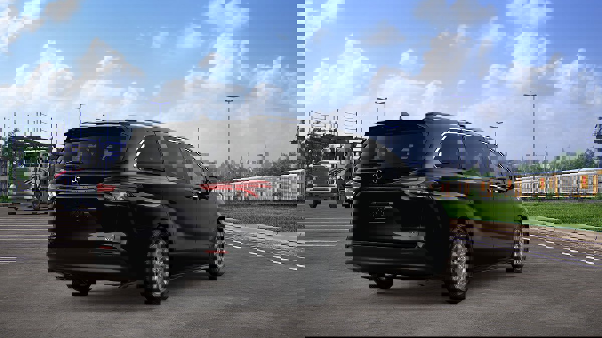 New 2026 Toyota Sienna XLE image 9