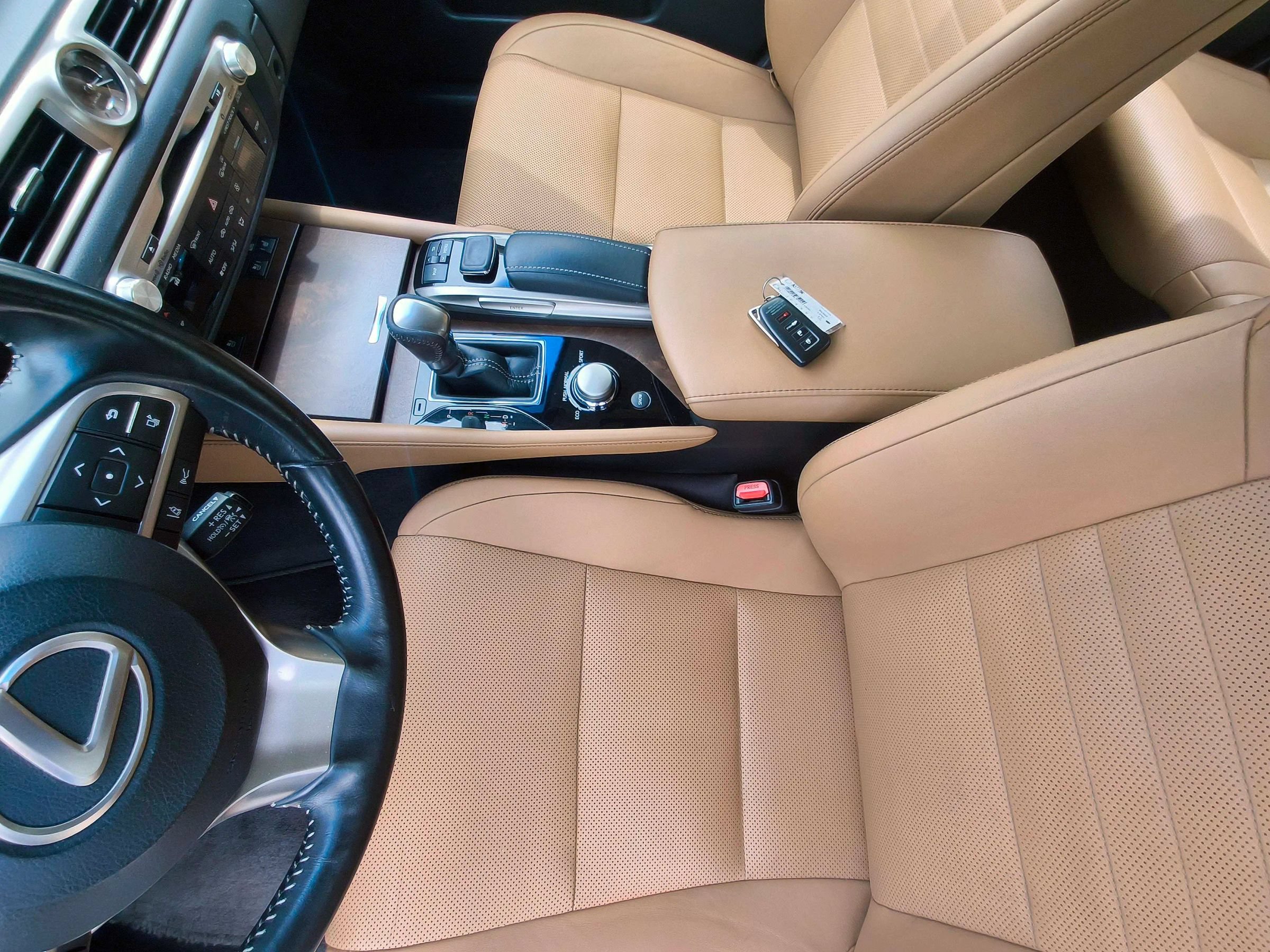 Used 2017 Lexus GS 350 w/ Preferred Accessory Package RWD image 8