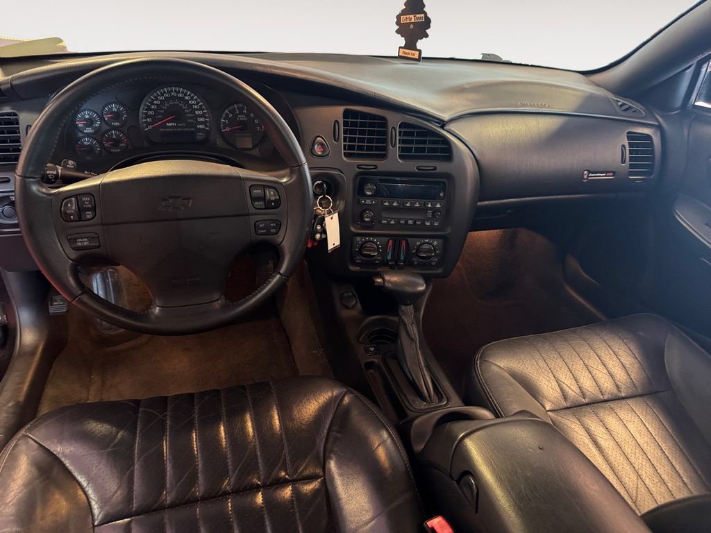 Used 2004 Chevrolet Monte Carlo SS w/ Preferred Equipment Group FWD image 10