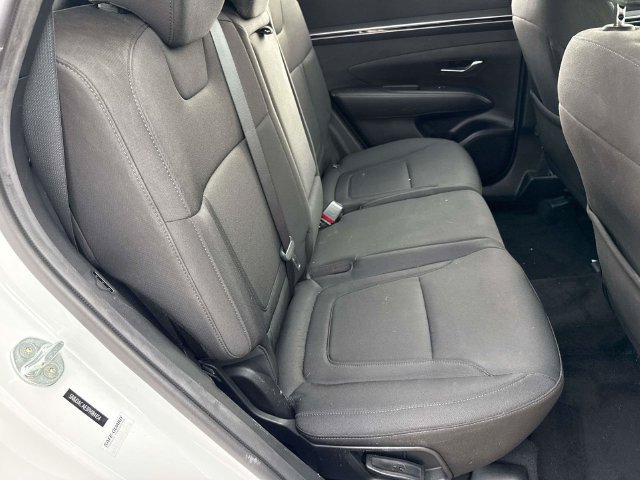 Used 2023 Hyundai Tucson SE AWD/4WD image 12