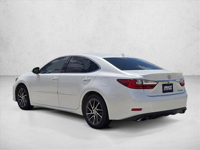 Used 2016 Lexus ES 350 w/ Premium Package w/Wood Trim FWD image 8