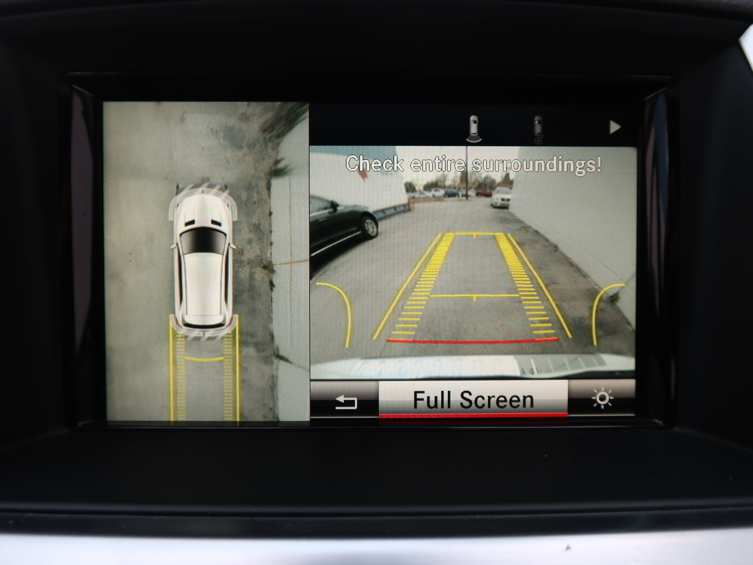 Used 2015 Mercedes-Benz ML 250 BlueTEC 4MATIC w/ Premium 1 Package image 18