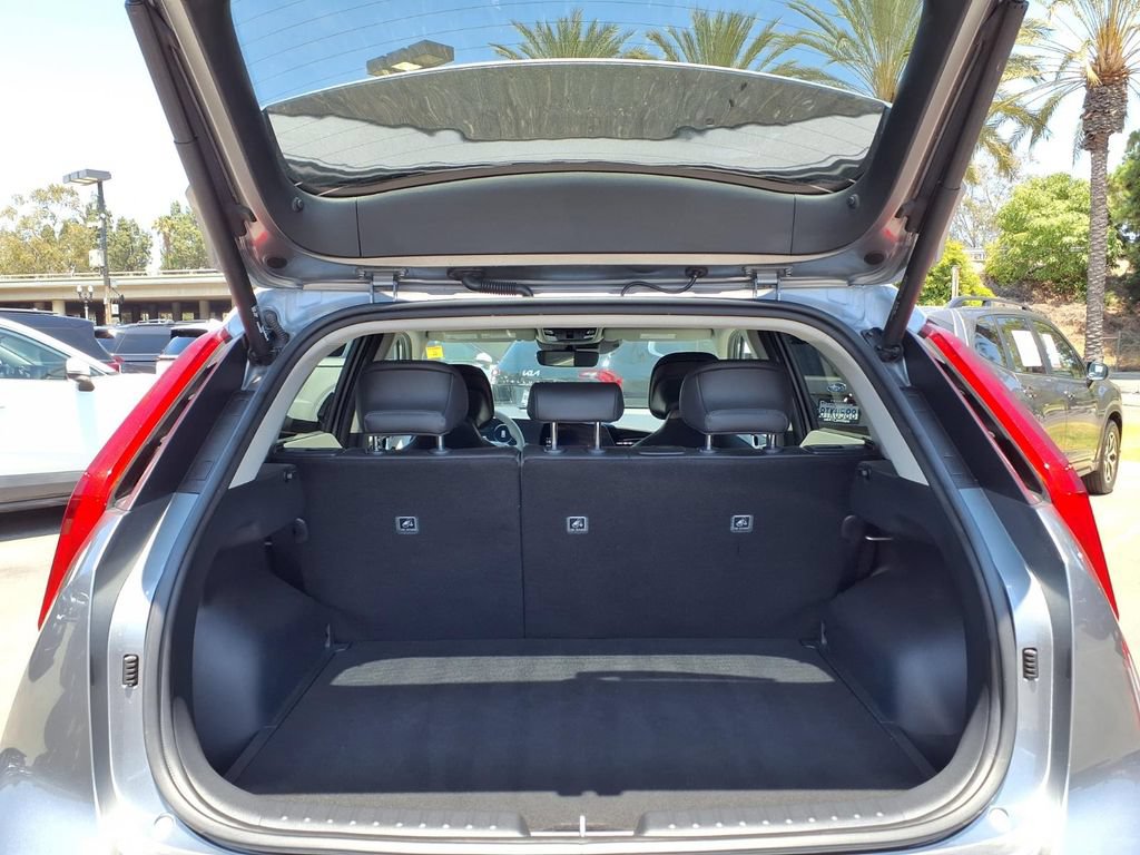 Certified 2024 Kia Niro Wave FWD image 23