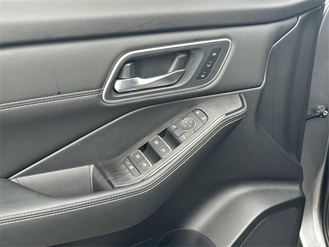 New 2026 Nissan Rogue Platinum image 20