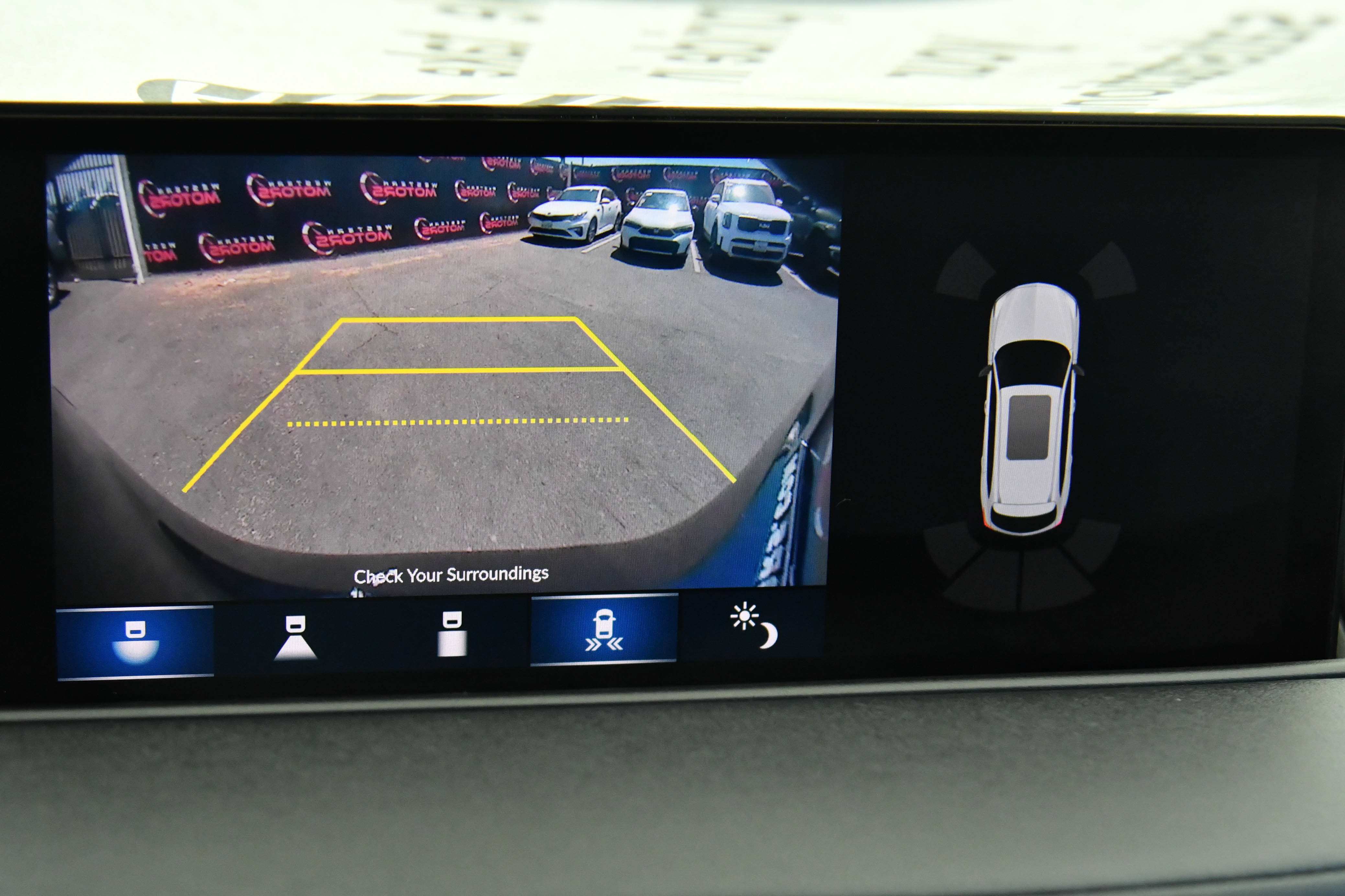 Used 2022 Acura MDX FWD w/ Technology Package image 19