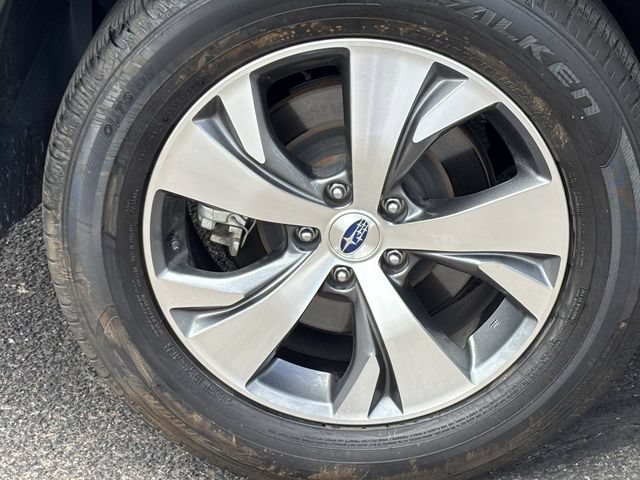 Used 2024 Subaru Ascent Premium w/ Convenience Package AWD/4WD image 9