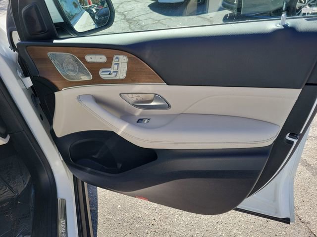 Used 2024 Mercedes-Benz GLE 450 4MATIC image 35