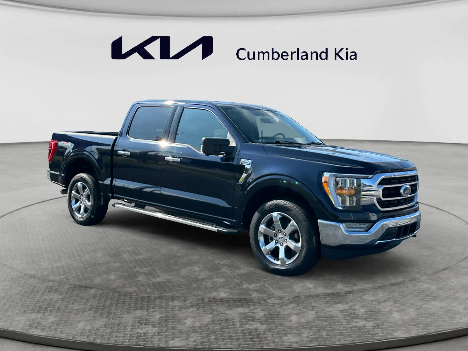 Used 2023 Ford F150 XLT w/ Equipment Group 302A High AWD/4WD image 7