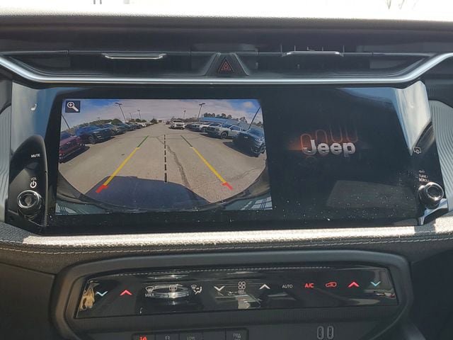 New 2026 Jeep Cherokee Laredo AWD/4WD image 31