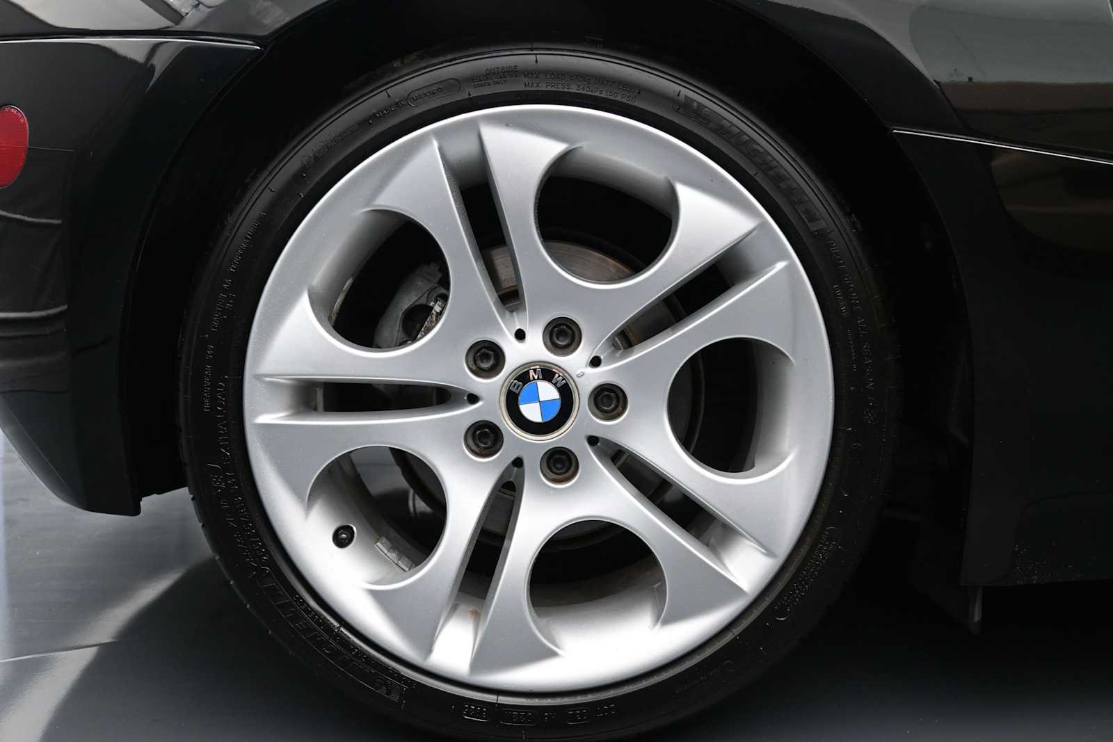 Used 2005 BMW Z4 3.0i RWD image 14
