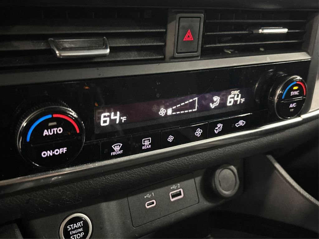 Certified 2023 Nissan Rogue SV image 28