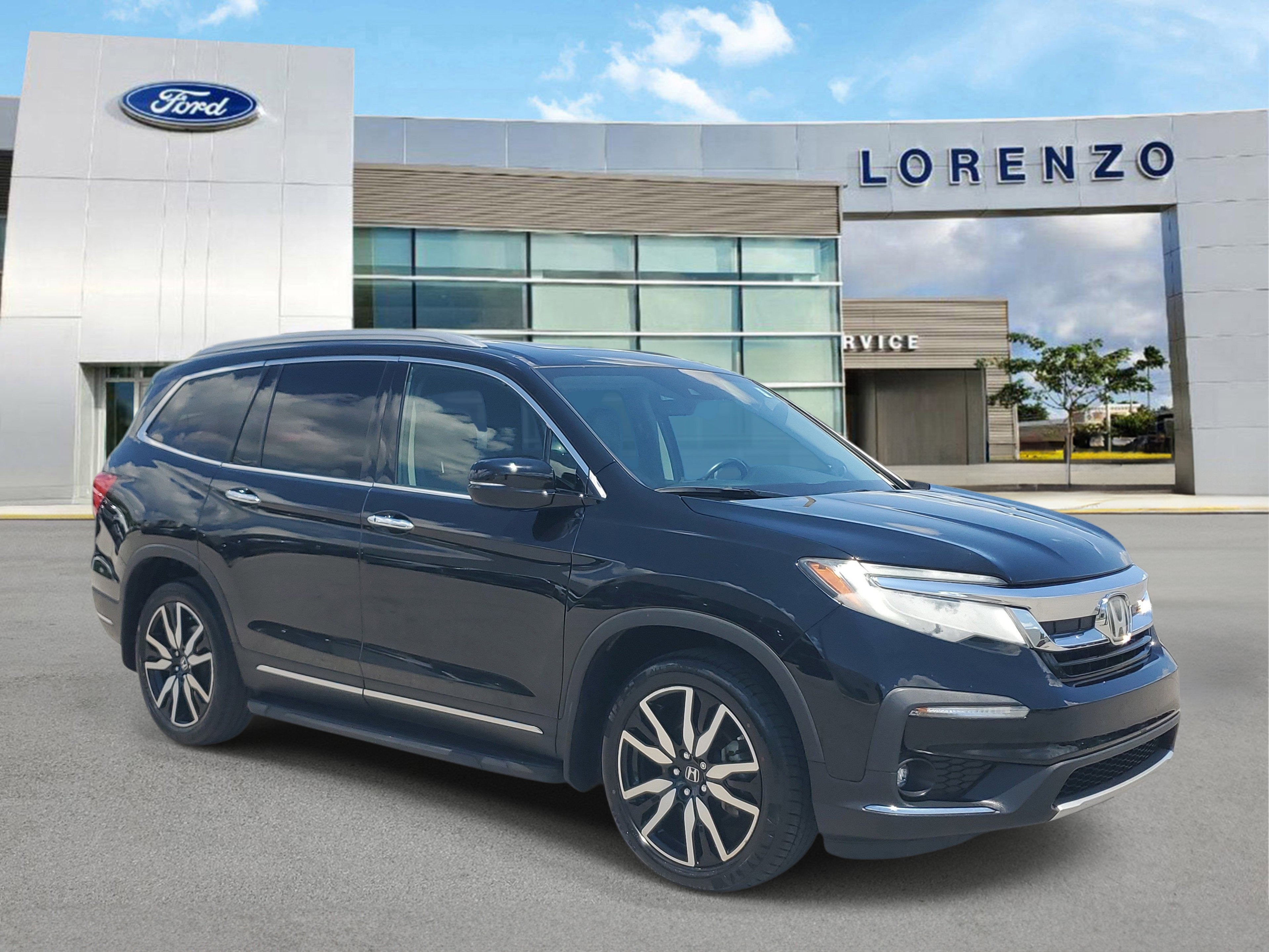 Used 2022 Honda Pilot Touring image 3