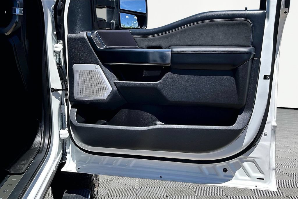 Used 2026 Ford F250 Platinum w/ Tremor Off-Road Package AWD/4WD image 25