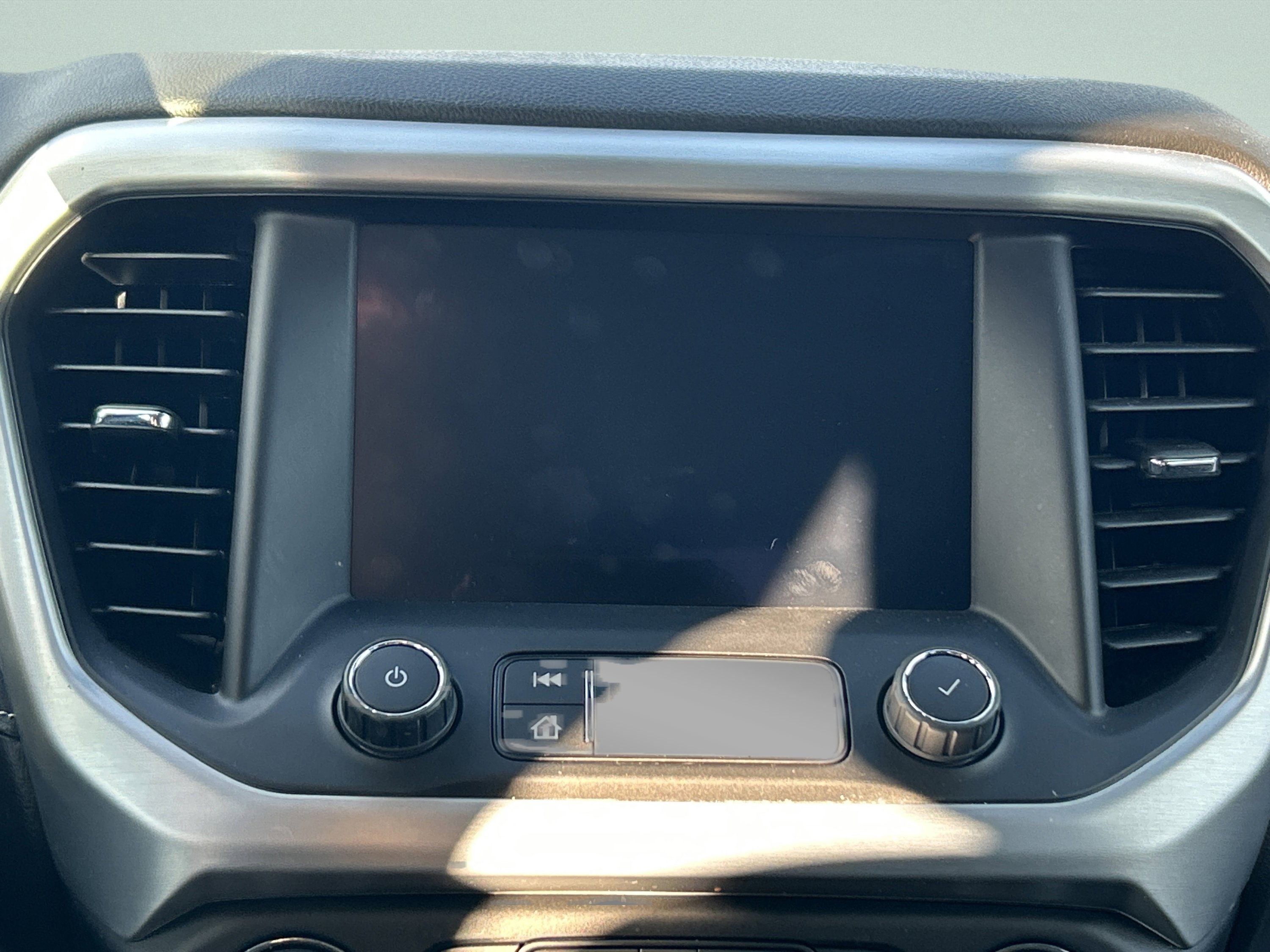 Used 2023 GMC Acadia SLE w/ Driver Convenience Package image 40