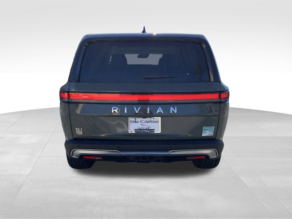 Used 2023 Rivian R1S Launch Edition image 7
