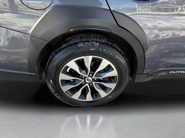 Used 2023 Subaru Outback Touring AWD/4WD image 28