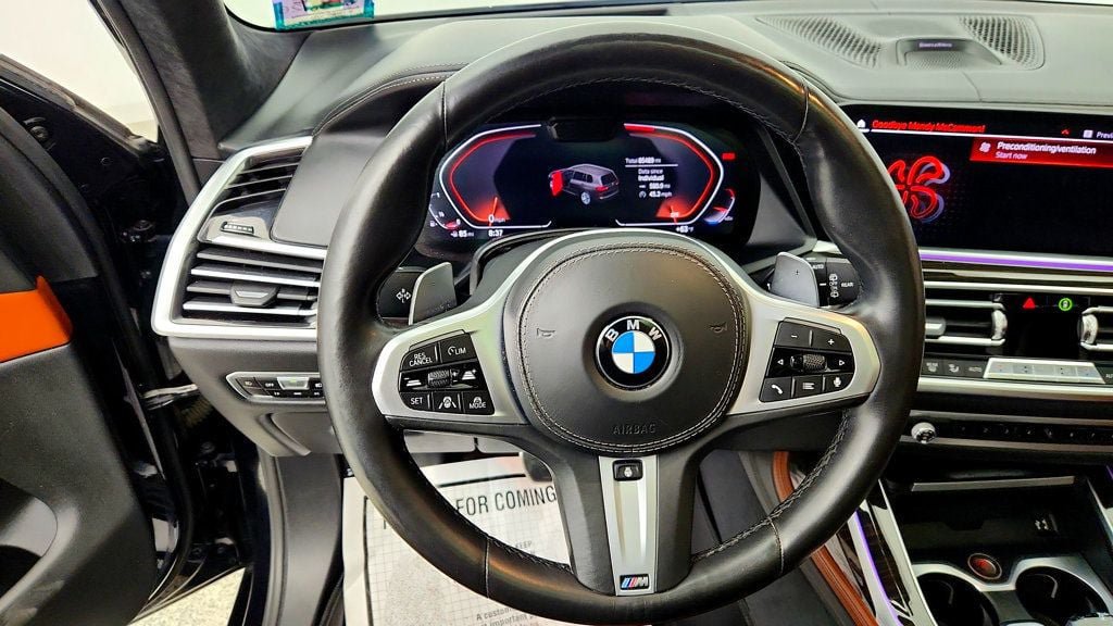 Used 2019 BMW X7 xDrive50i w/ M Sport Package AWD/4WD image 14
