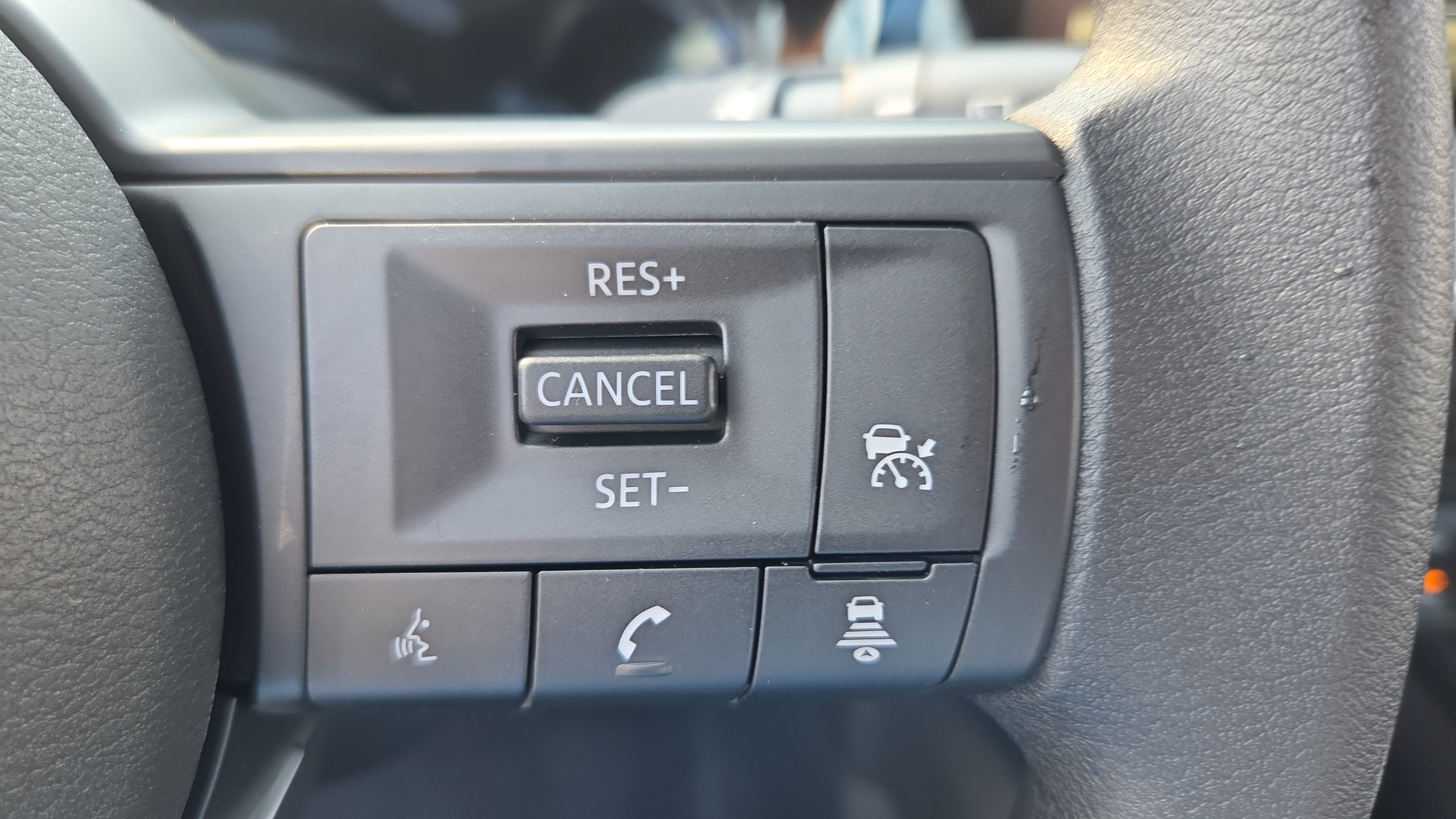 New 2026 Nissan Kicks SV w/ Cold Weather Package AWD/4WD image 30