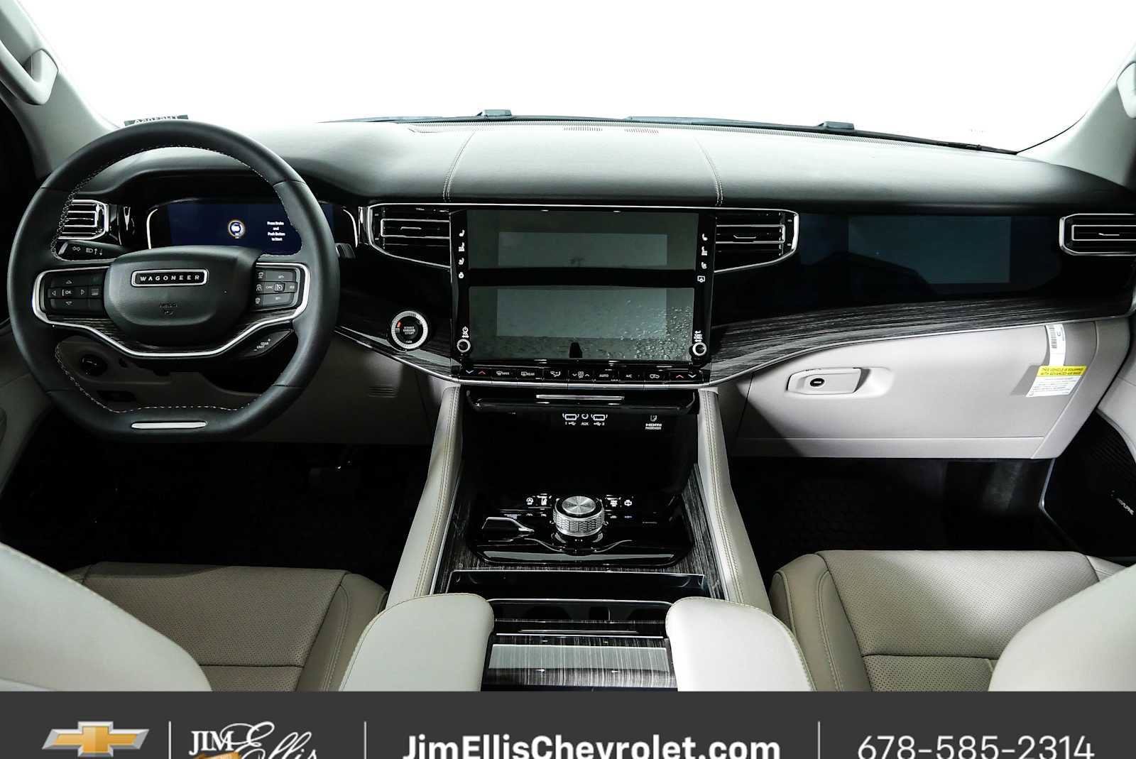 Used 2022 Jeep Wagoneer Series II w/ Premium Group I AWD/4WD image 21