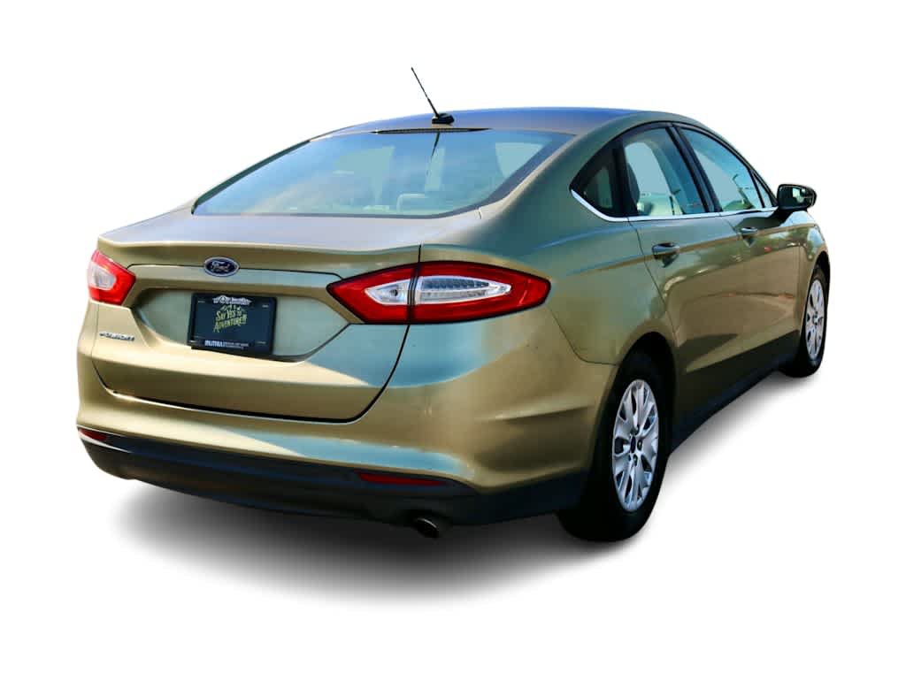 Used 2013 Ford Fusion S FWD image 6
