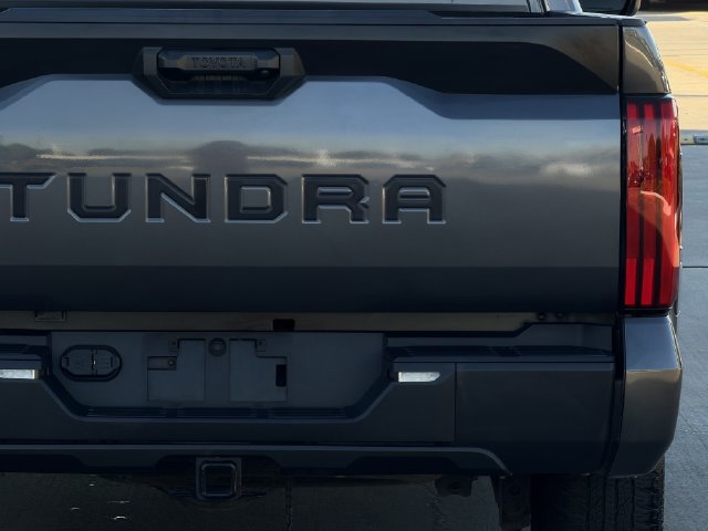 Used 2022 Toyota Tundra SR w/ SR Tow Package RWD image 9