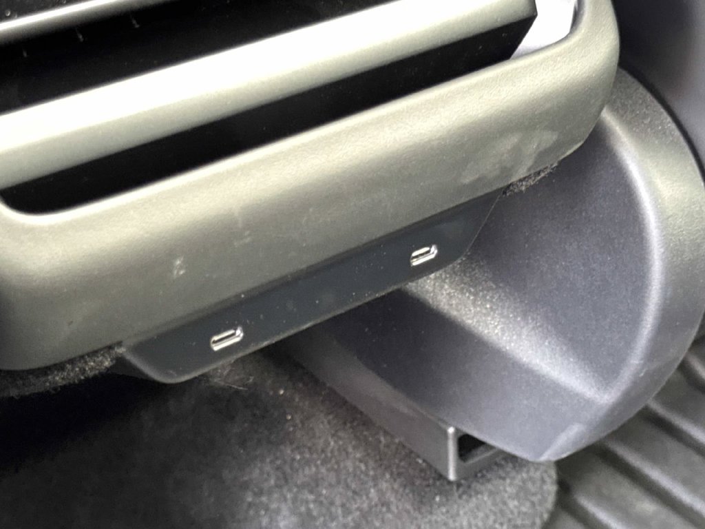 Used 2026 Tesla Model Y AWD image 13