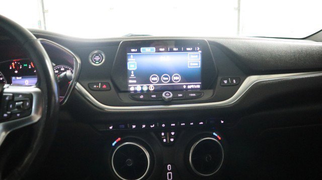 Used 2020 Chevrolet Blazer LT FWD image 12