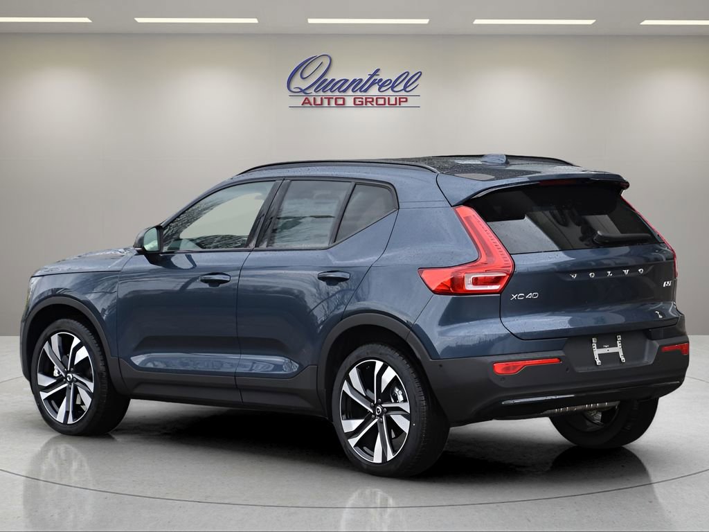 New 2026 Volvo XC40 B5 Plus w/ Protection Package Premier image 6