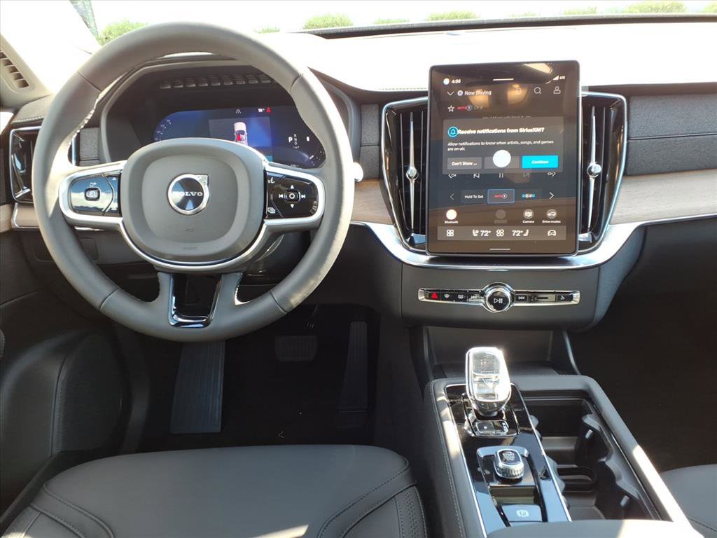 New 2026 Volvo XC90 B6 Plus w/ Protection Package Premier image 9