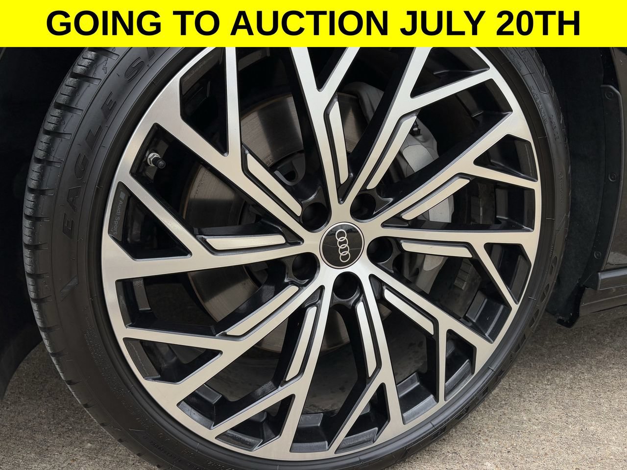 Used 2022 Audi A8 L 3.0T w/ Executive Package AWD/4WD image 9