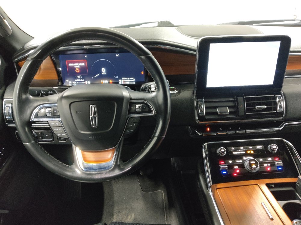 Used 2019 Lincoln Navigator Premiere image 22