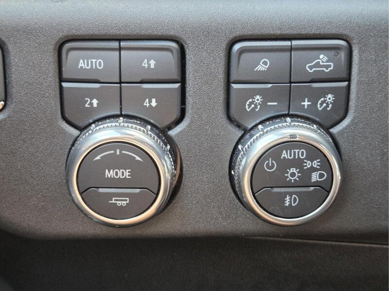 Used 2024 GMC Sierra 2500 SLT w/ SLT Premium Package AWD/4WD image 31
