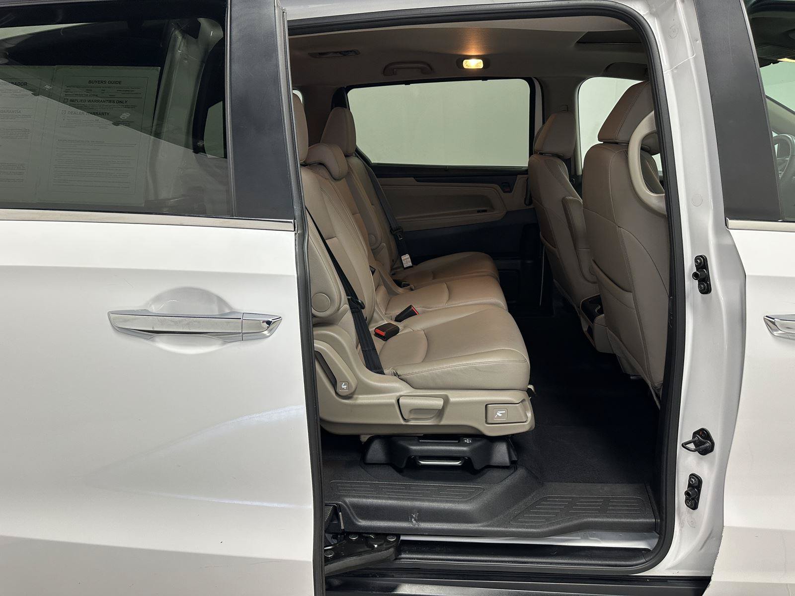 Used 2024 Honda Odyssey EX-L image 32