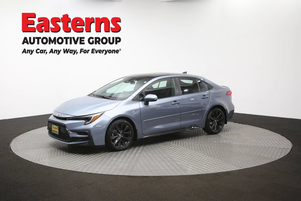 Used 2024 Toyota Corolla SE w/ SE Premium Package FWD image 57