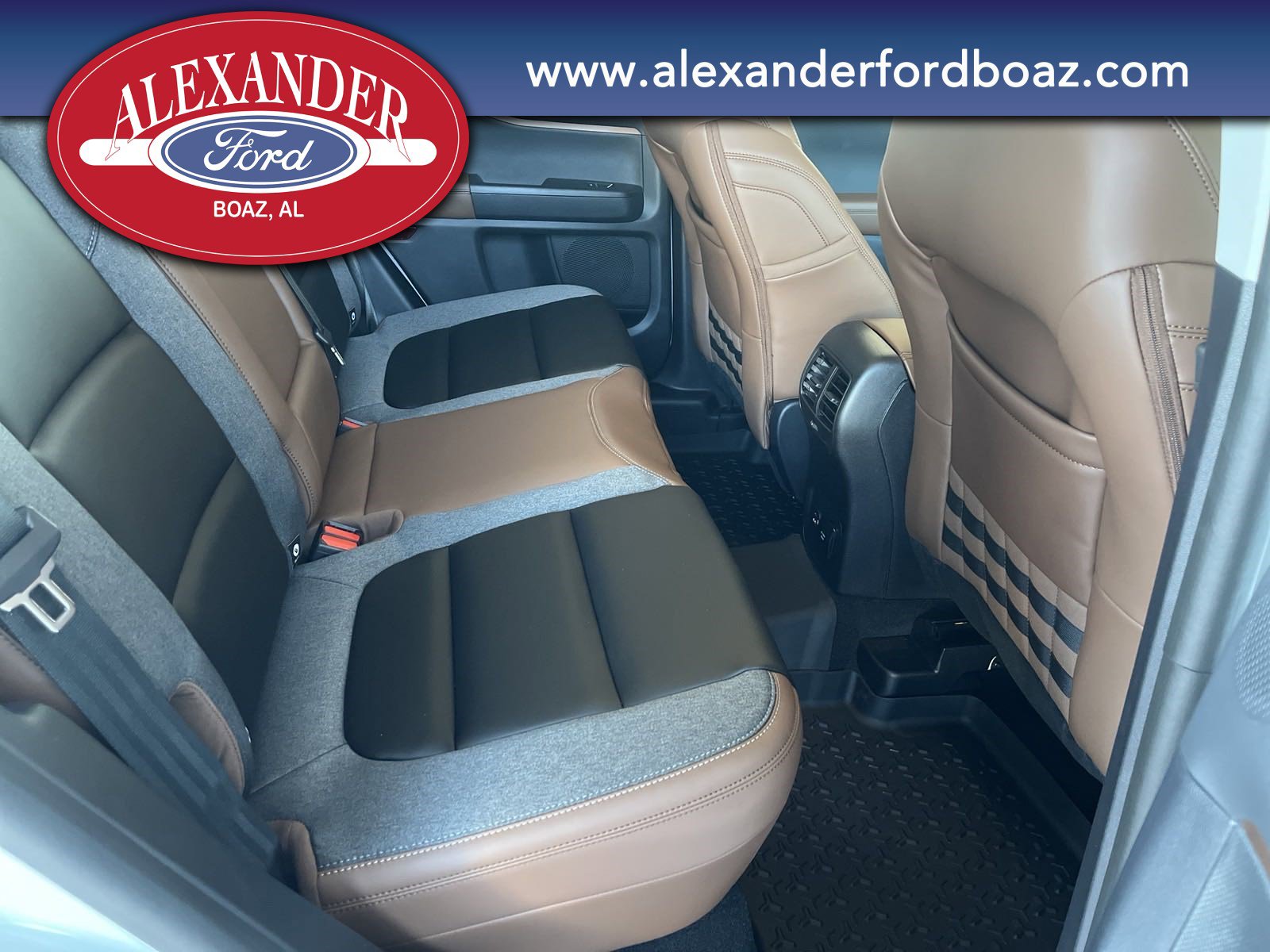 New 2024 Ford Bronco Sport Outer Banks w/ Tech Package image 17