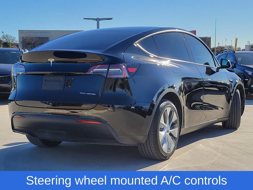 Used 2022 Tesla Model Y Long Range image 4