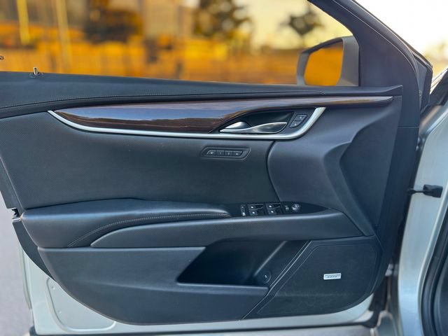 Used 2016 Cadillac XTS Luxury AWD/4WD image 27
