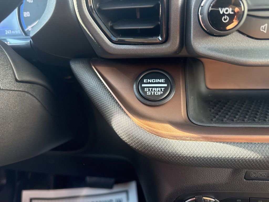 Used 2023 Ford Bronco Sport Badlands w/ Premium Package image 16